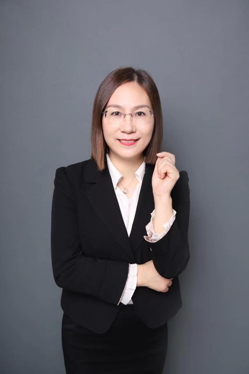 梁小青