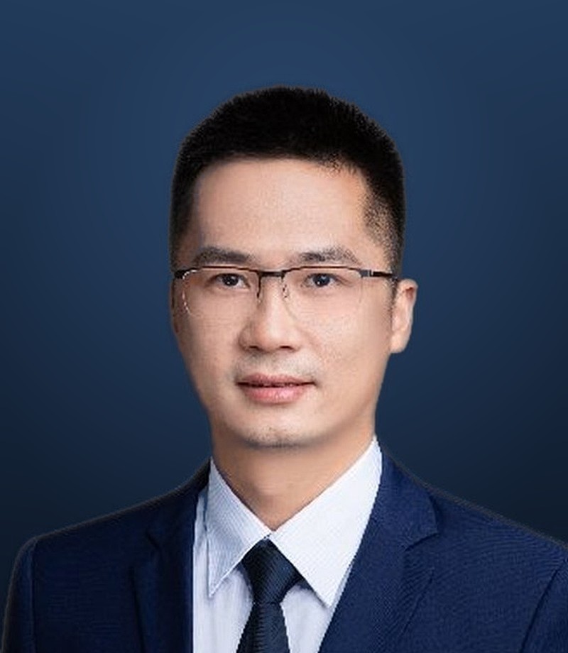 谢世荣律师