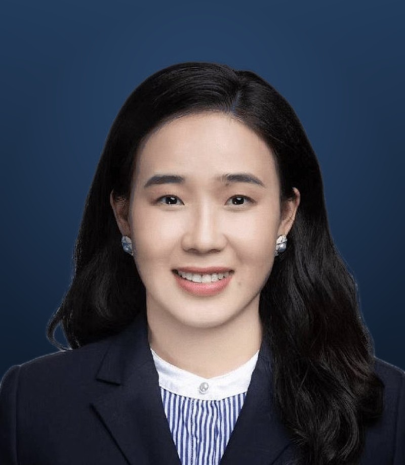 伍丽娜律师